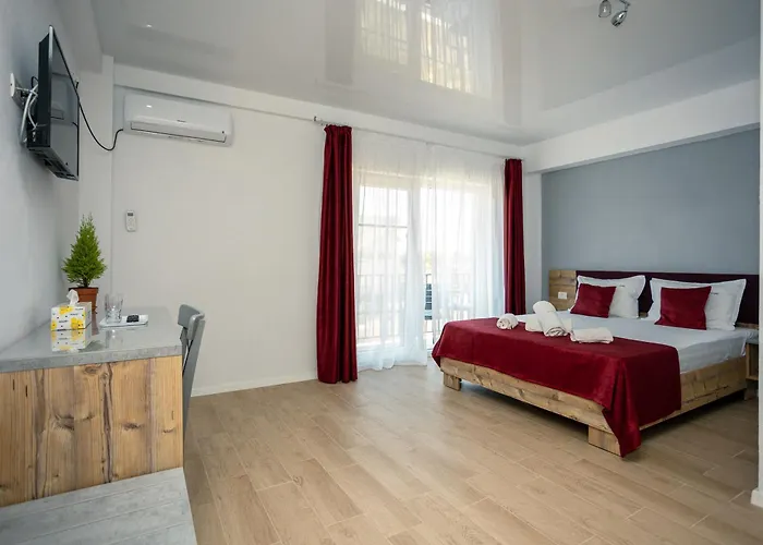 Adamz Guest house 3*