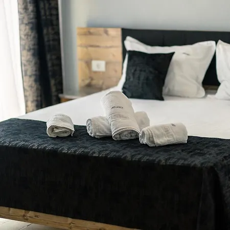 Pensiune Adamz Vama Veche